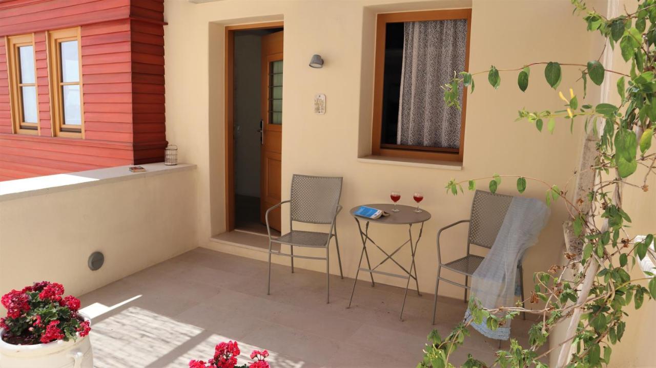 Veranda Rossa Suites Rethymno  Bagian luar foto